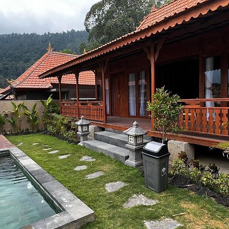 Starlake Villa & Glamping Kubupenlokan Exterior photo