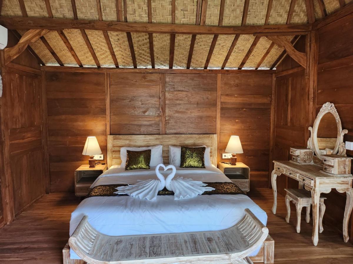 Starlake Villa & Glamping Kubupenlokan Exterior photo